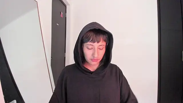 ggor4w33 online show from 11.25.25