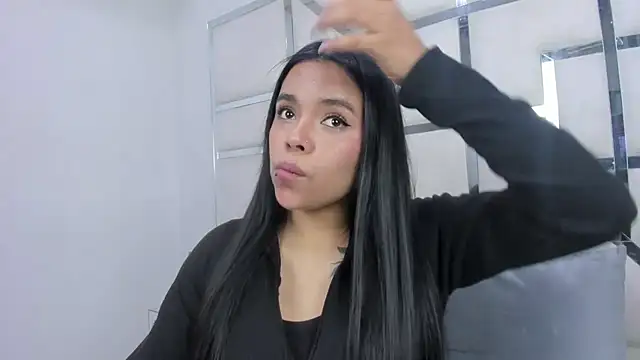 ZoeWan69 online show from 04.16.26