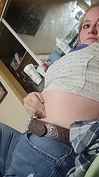 Snapshot of CutiepieMandii143 chatting on 03.03.26 CutiepieMandii143 online show from 03.03.26