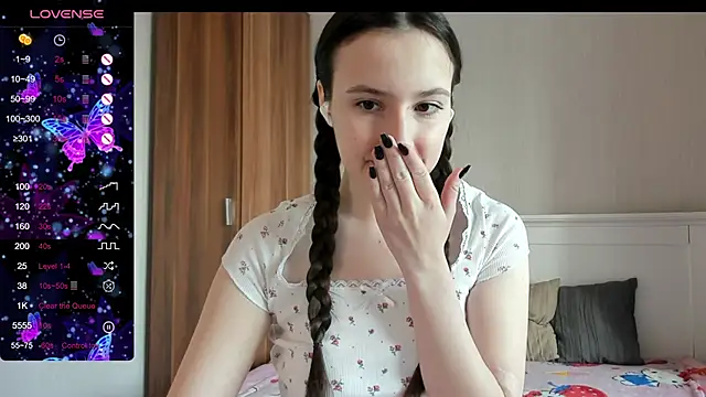 Cute  Nana online show from 10.22.25