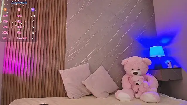 Snapshot of ariana_jhonson1 chatting on 03.10.26 ariana jhonson1 online show from 03.10.26