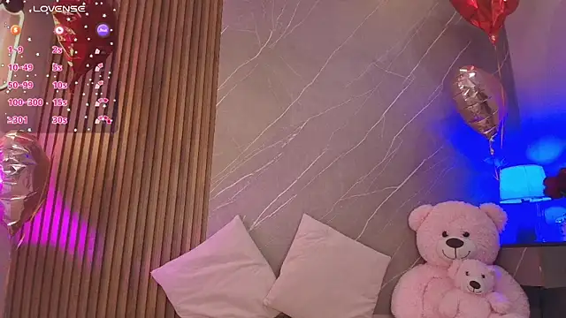 Snapshot of ariana_jhonson1 chatting on 04.02.26 ariana jhonson1 online show from 04.02.26