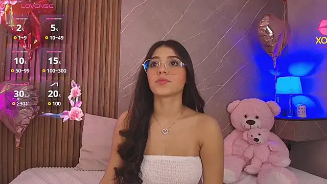 Snapshot of ariana_jhonson1 chatting on 04.11.26 ariana jhonson1 online show from 04.11.26