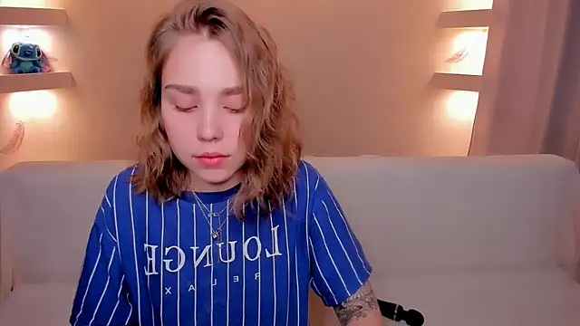 YourMegan online show from 11.11.25