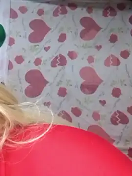 BonniAdams online show from 11.28.25