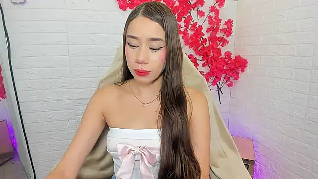 Snapshot of BarbieGirl___ chatting on 11.11.25 BarbieGirl online show from 11.11.25