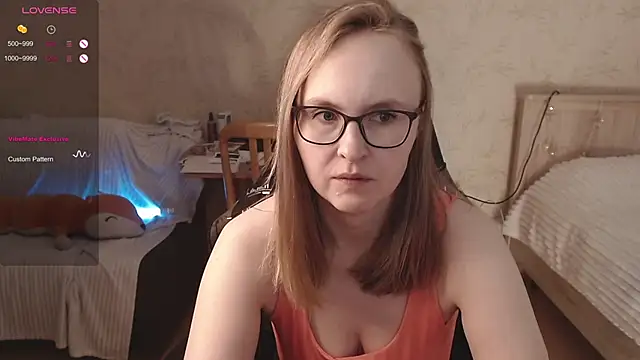 Agatha Mott online show from 09.30.25