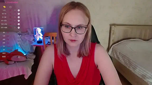 Agatha Mott online show from 11.07.25