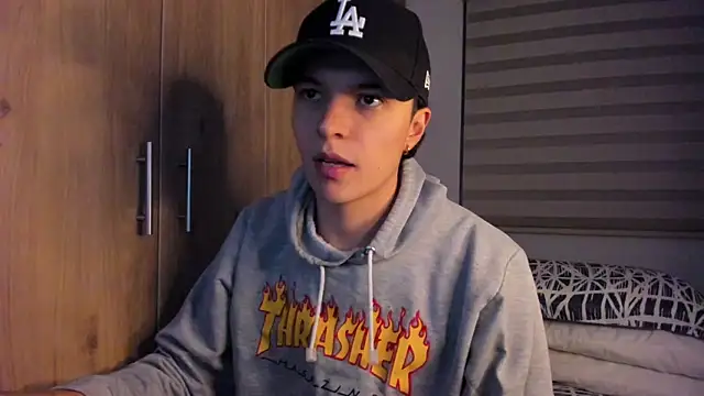 Mastrangelo xxx online show from 09.11.25