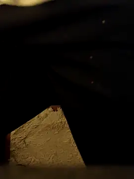 leinadanal online show from 02.26.25