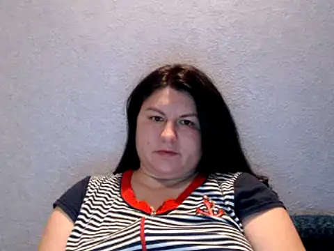 KiraSwee online show from 12.10.24