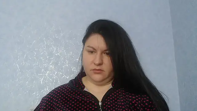 KiraSwee online show from 12.03.25