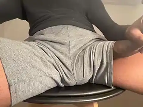 Snapshot of DoctorGirthBBC chatting on 02.20.25 DoctorGirthBBC online show from 02.20.25