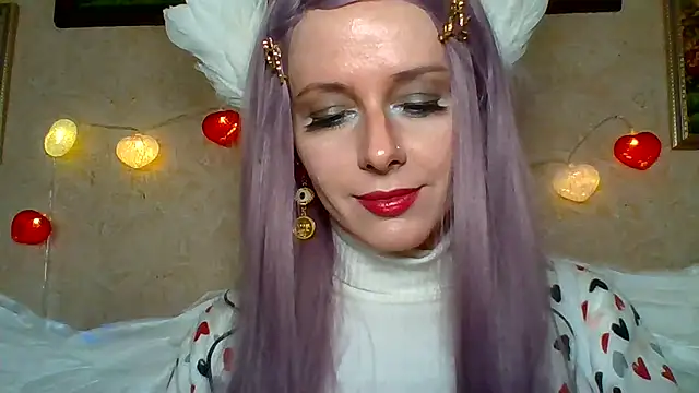 Snapshot of LuminousLady chatting on 02.14.25 LuminousLady online show from 02.14.25