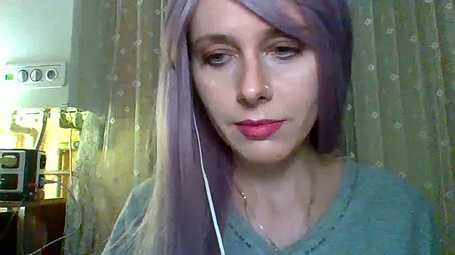 Snapshot of LuminousLady chatting on 02.22.25 LuminousLady online show from 02.22.25