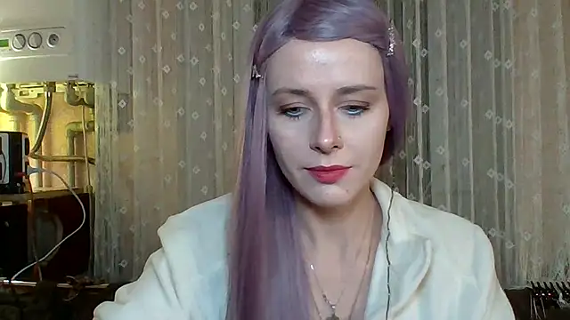 Snapshot of LuminousLady chatting on 03.15.25 LuminousLady online show from 03.15.25