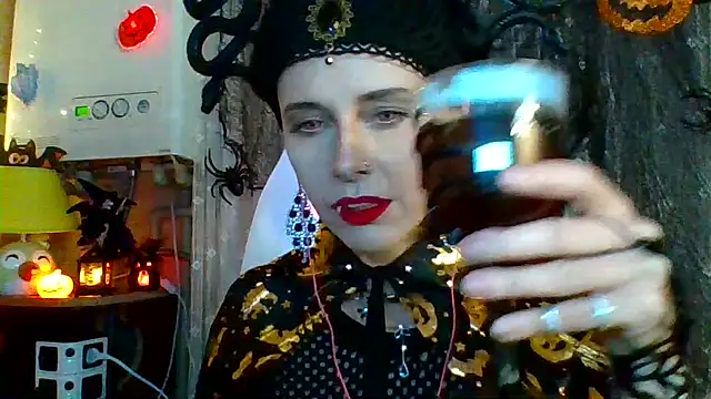 Snapshot of LuminousLady chatting on 10.31.25 LuminousLady online show from 10.31.25