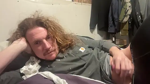 Snapshot of redone8in chatting on 03.09.25 redone8in online show from 03.09.25