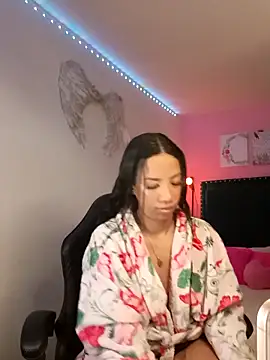 SallyWhitee online show from 03.13.26