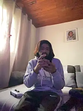Mineirinho043 online show from 05.17.26