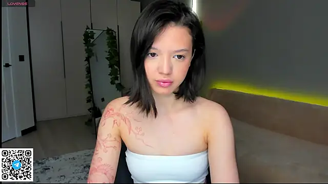 RikoAsada online show from 04.14.26