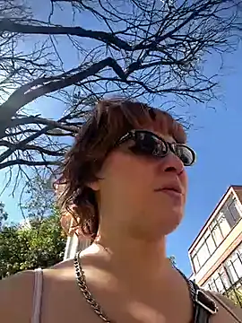 Snapshot of Maggie_Geller chatting on 01.17.26 Maggie Geller online show from 01.17.26