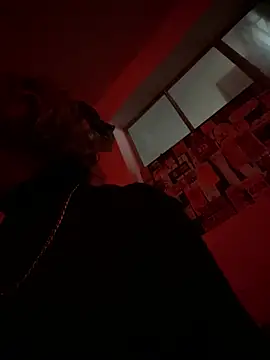 Snapshot of Maggie_Geller chatting on 02.08.26 Maggie Geller online show from 02.08.26