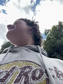 Snapshot of Maggie_Geller chatting on 02.17.26 Maggie Geller online show from 02.17.26