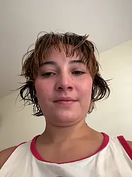 Maggie Geller online show from 04.10.26