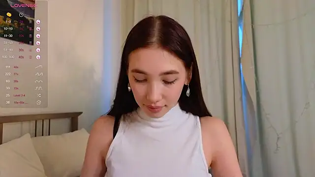 LizbethGee online show from 02.17.25