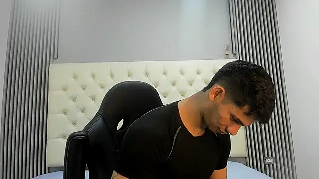 ANDRES STUD online show from 03.05.26