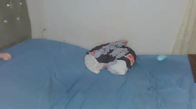 Said hot01 online show from 02.20.25