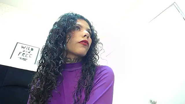 Snapshot of StormyWets_Bluk chatting on 10.30.25 StormyWets Bluk online show from 10.30.25