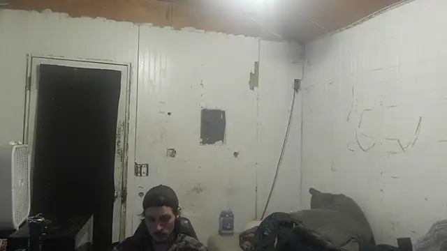 nuttyking2022 online show from 10.13.25