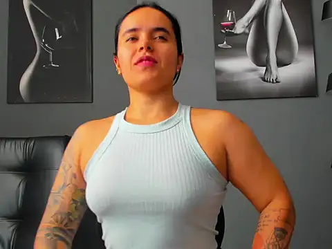 karlyjons12 online show from 01.09.26