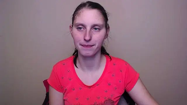 AdrianaRich  online show from 02.21.25