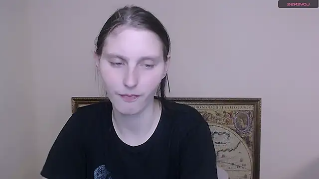 AdrianaRich  online show from 03.21.25