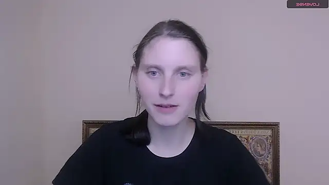 AdrianaRich  online show from 03.21.25