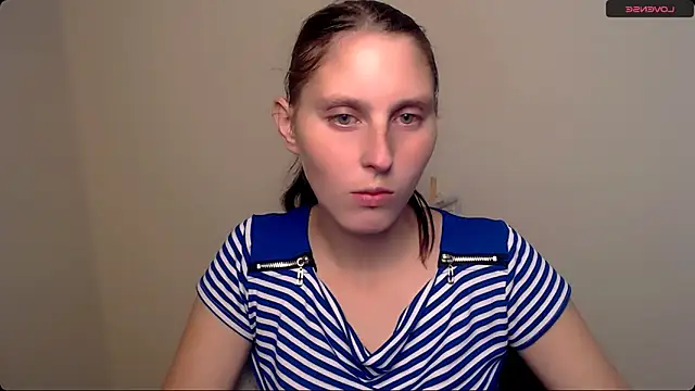 AdrianaRich  online show from 10.01.25