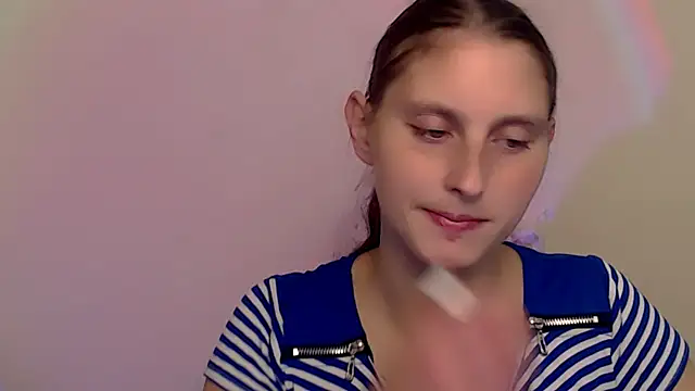 AdrianaRich  online show from 10.02.25