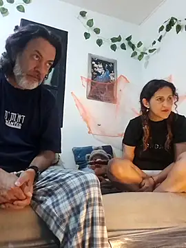 jeans and emma online show from 10.28.25