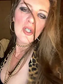 Snapshot of goddesspaigefox chatting on 03.04.25 goddesspaigefox online show from 03.04.25
