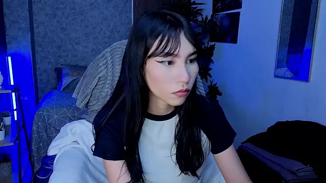 Miaa Lee7 online show from 05.28.26