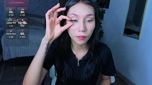 Miaa Lee7 online show from 07.18.26