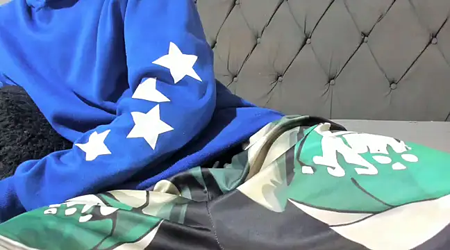 Snapshot of guyeifmaxiro chatting on 02.20.25 guyeifmaxiro online show from 02.20.25