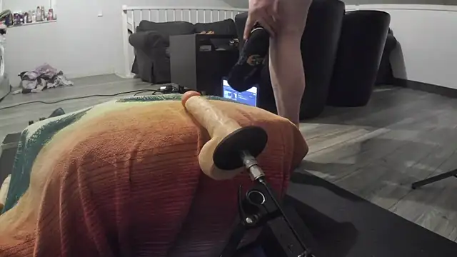 YourLoveBoyKevin online show from 03.27.26