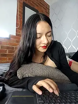 CuteHarper online show from 02.14.25