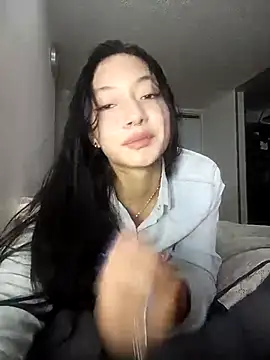 CuteHarper online show from 03.15.25