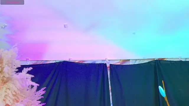 meganwolf 1 online show from 10.17.25