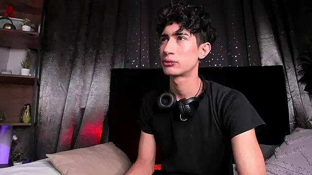 NovaaWheler online show from 11.21.25